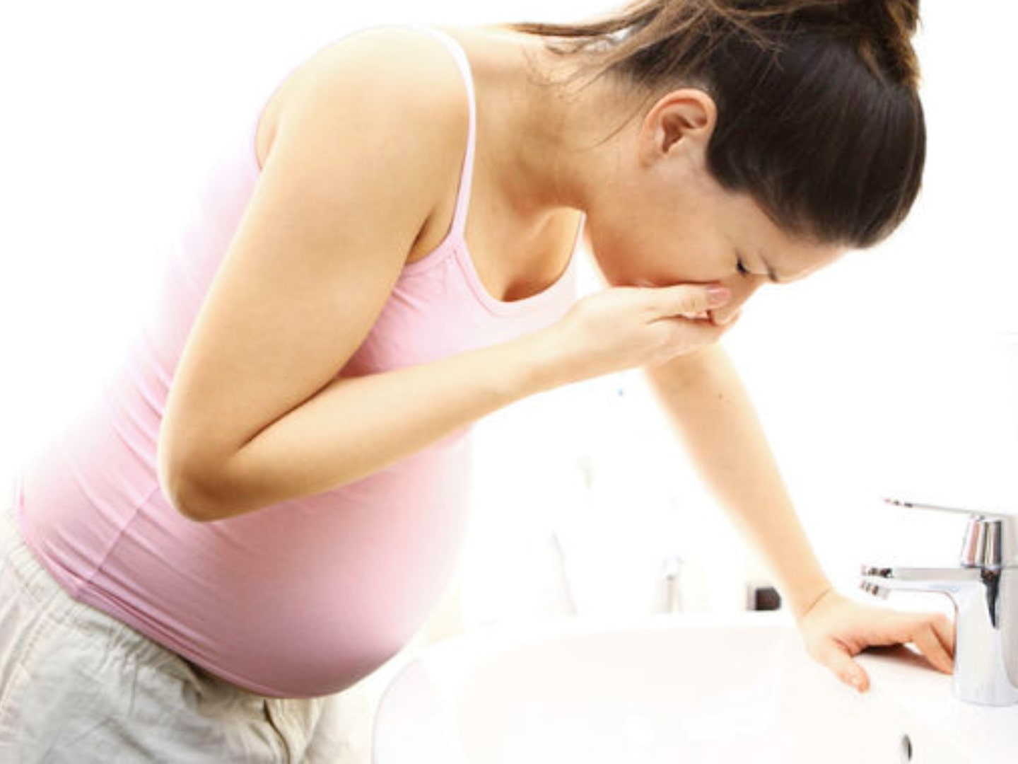 Сучасні аспекти оптимальної терапевтичної стратегії надмірного блювання вагітних